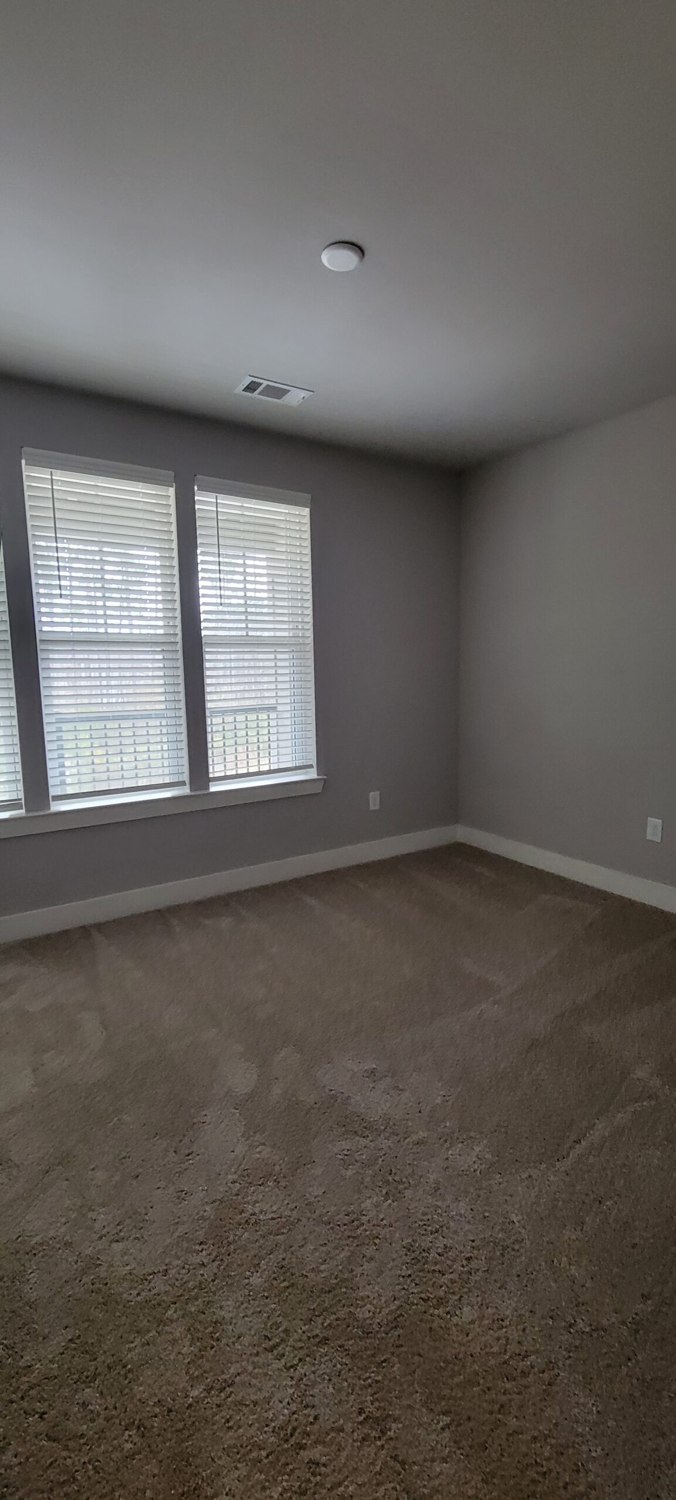 Finished apartment room from the company gallery